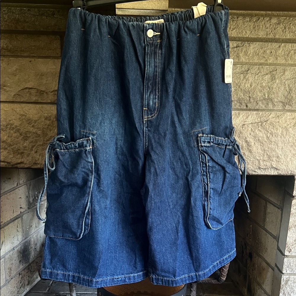 We The Free Blue Ankle Cropped Jeans